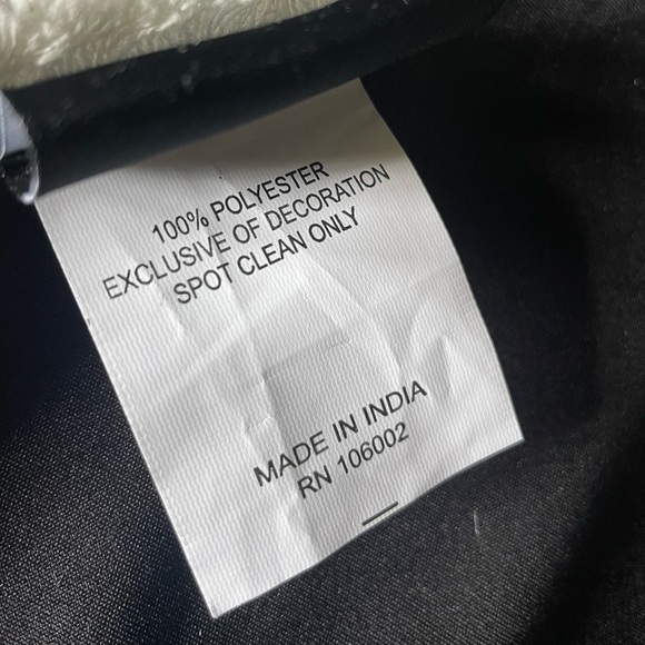 TAHARI HOME NWT Set Of 4 Celestial Moon Phases Fabric Placemats Size 13” x 19” - Picture 9 of 11